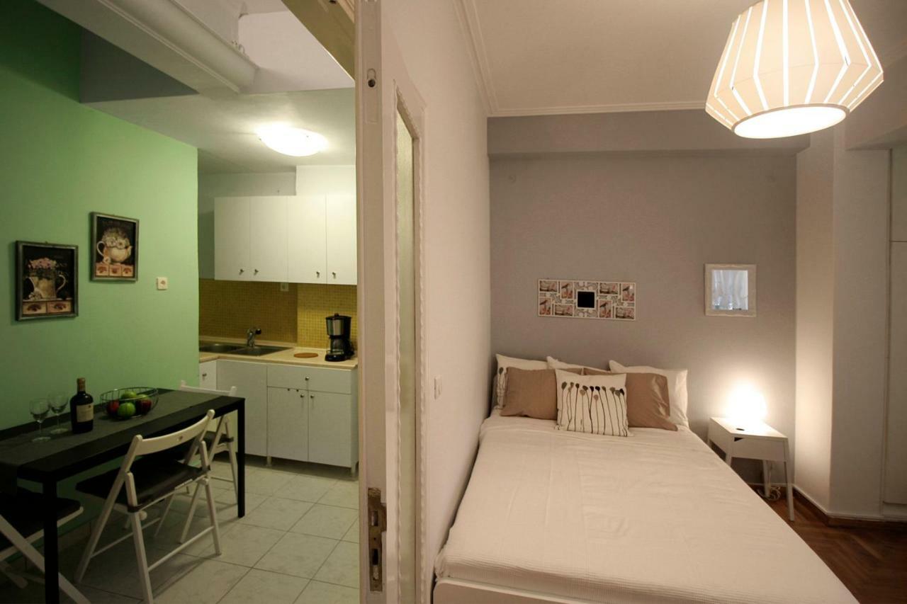 Luxury Flat In Kolonaki, 3' Metro Apartment Атина Екстериор снимка