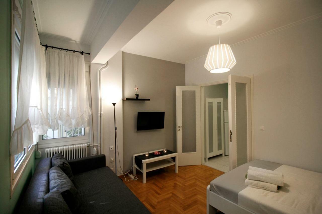Luxury Flat In Kolonaki, 3' Metro Apartment Атина Екстериор снимка